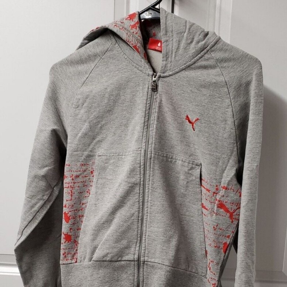 Puma Women's Hoodie Size: Large Hooded Full Zip
